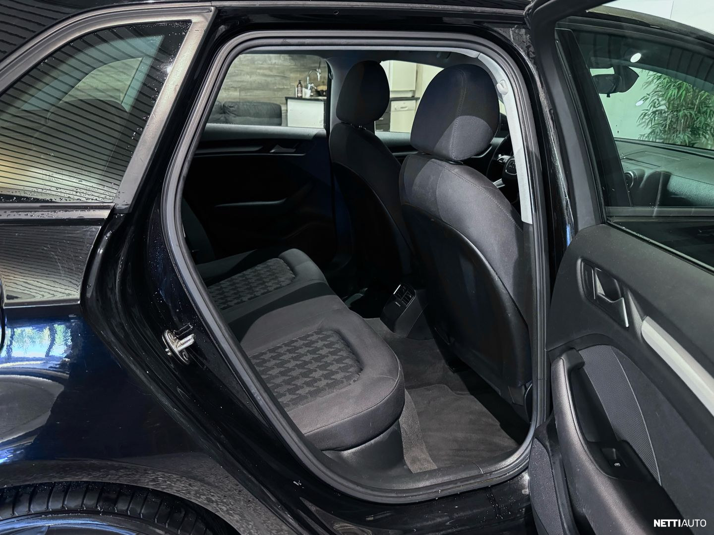 Audi A3 Sportback 1,6 TDI 81 kW ultra 2014, kuva 7/11