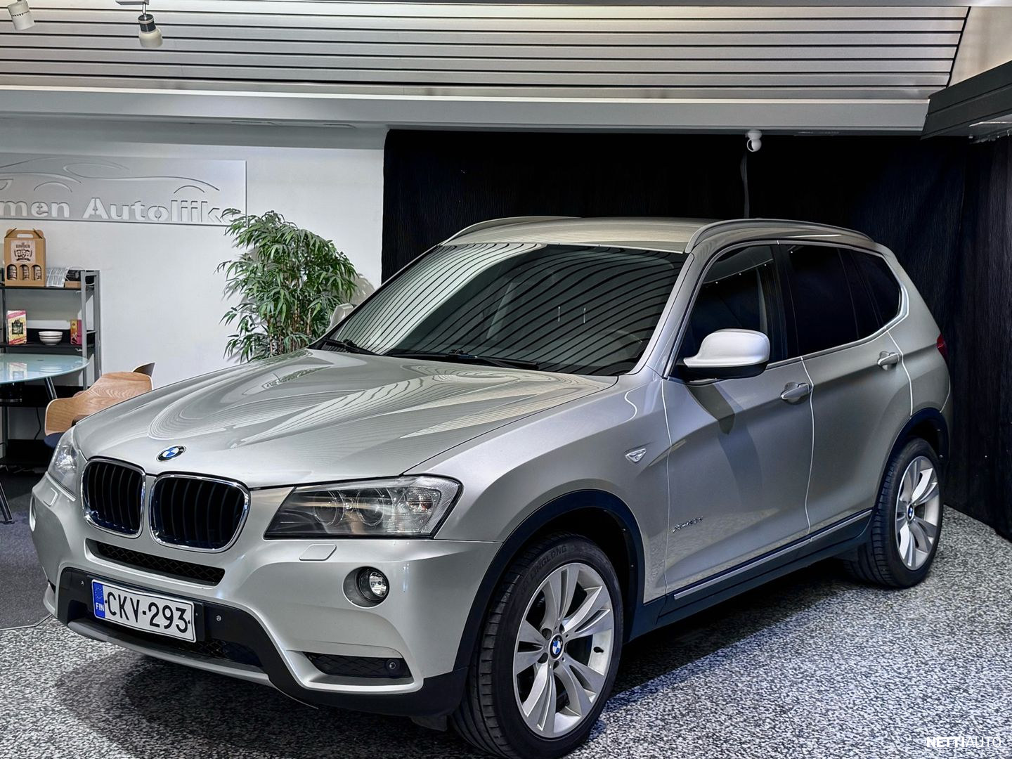 BMW X3 A F25 Business 2011, kuva 2/14