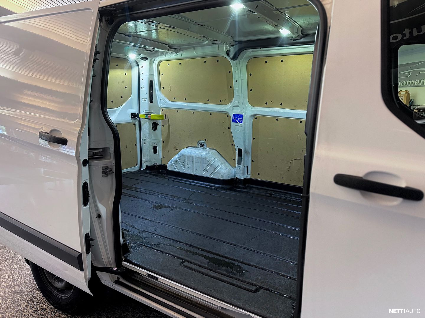 Ford Transit Custom 2017, kuva 5/12