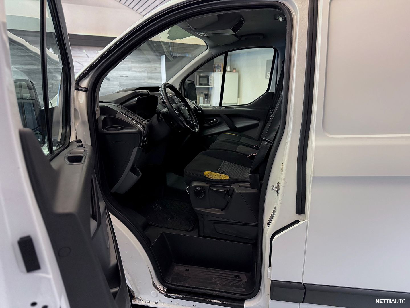 Ford Transit Custom 2017, kuva 7/12