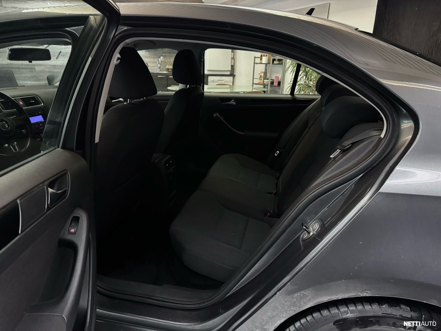 Volkswagen Jetta 2011, photo 6/11