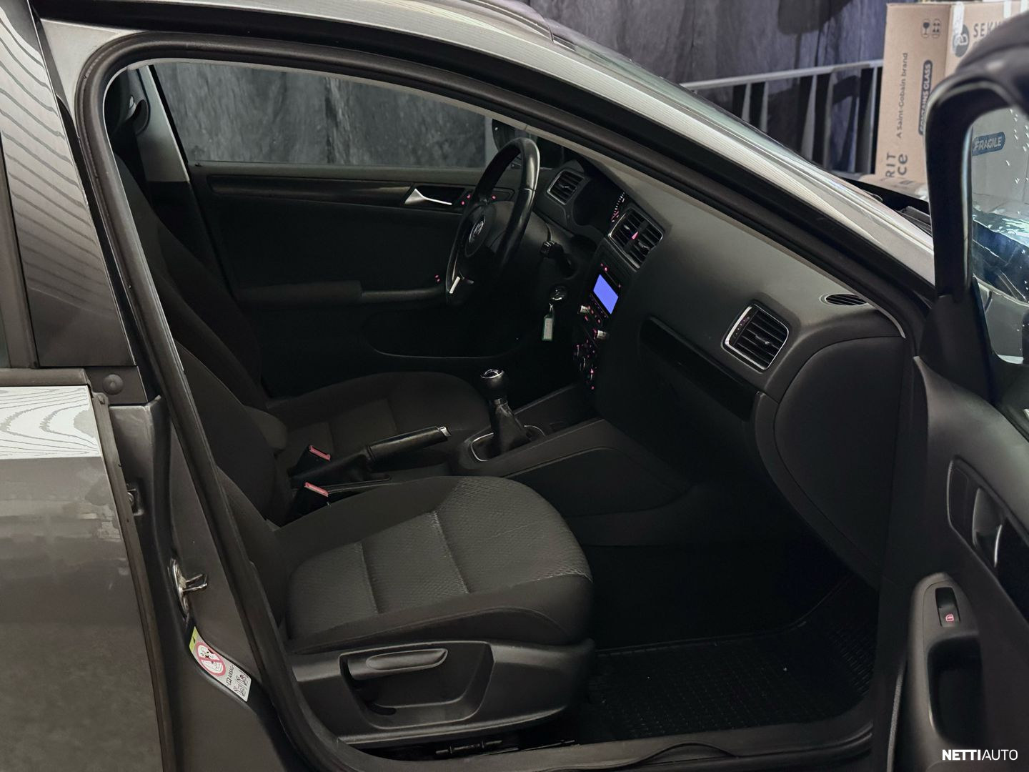 Volkswagen Jetta 2011, photo 7/11