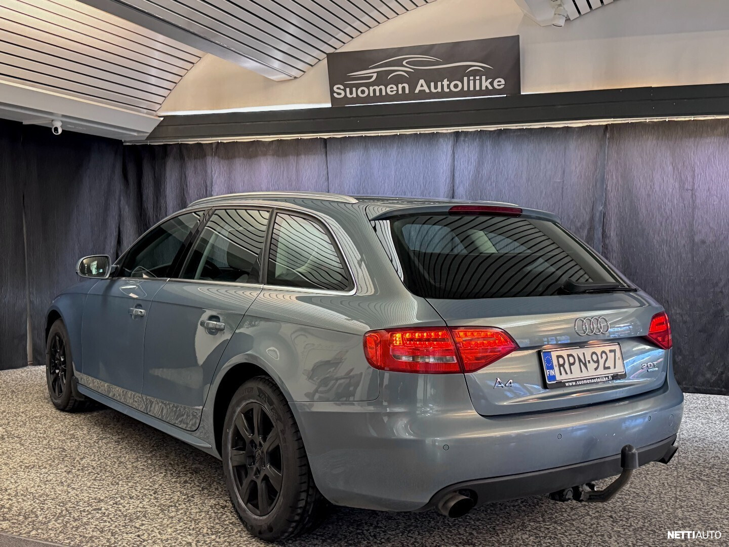 Audi A4 2010, bild 3/15