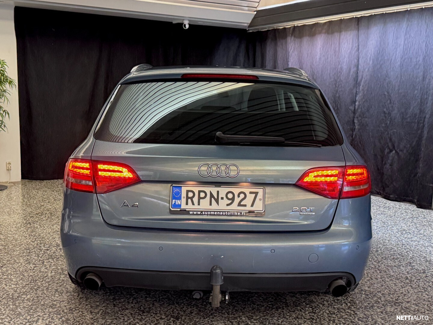 Audi A4 2010, bild 6/15
