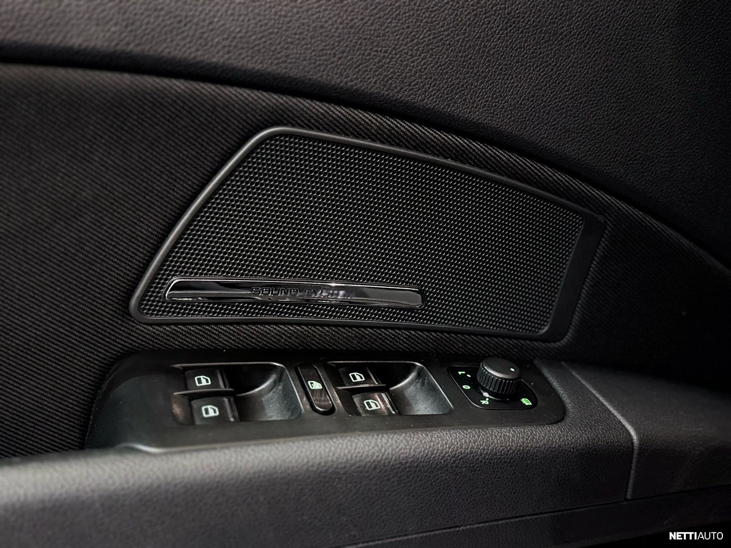 Skoda Superb 2014, bild 2/15