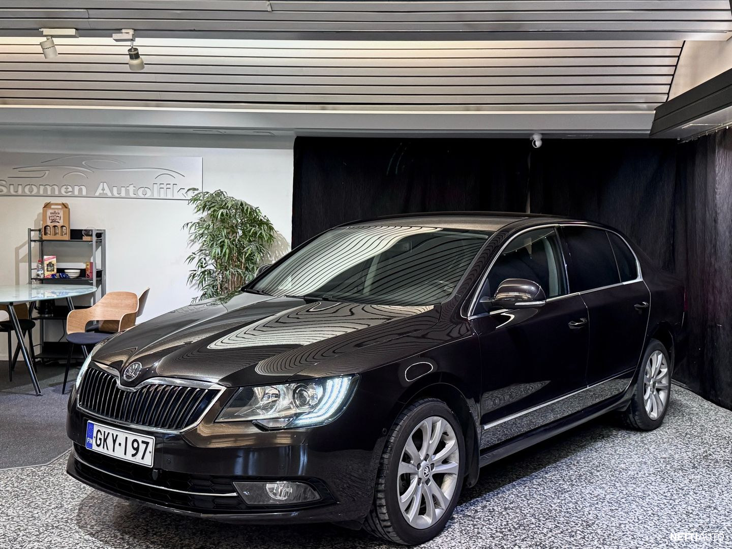 Skoda Superb 2014, bild 3/15