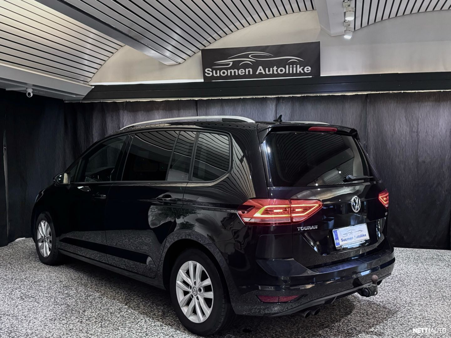 Volkswagen Touran 2015, bild 4/15